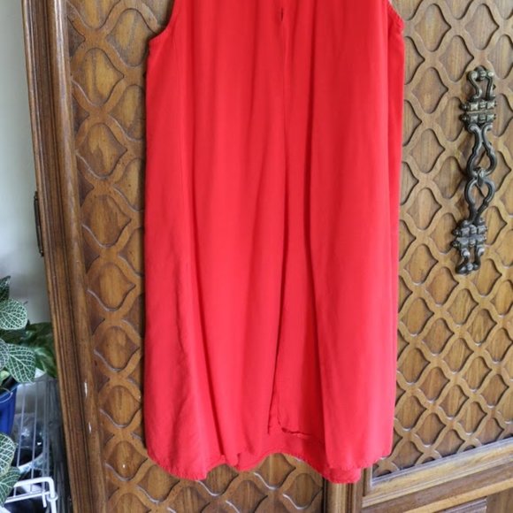 🌟FREE with purchase🌟 Old Navy Red Pleated Round Neck Tunic Dress - Size S - Picture 9 of 14